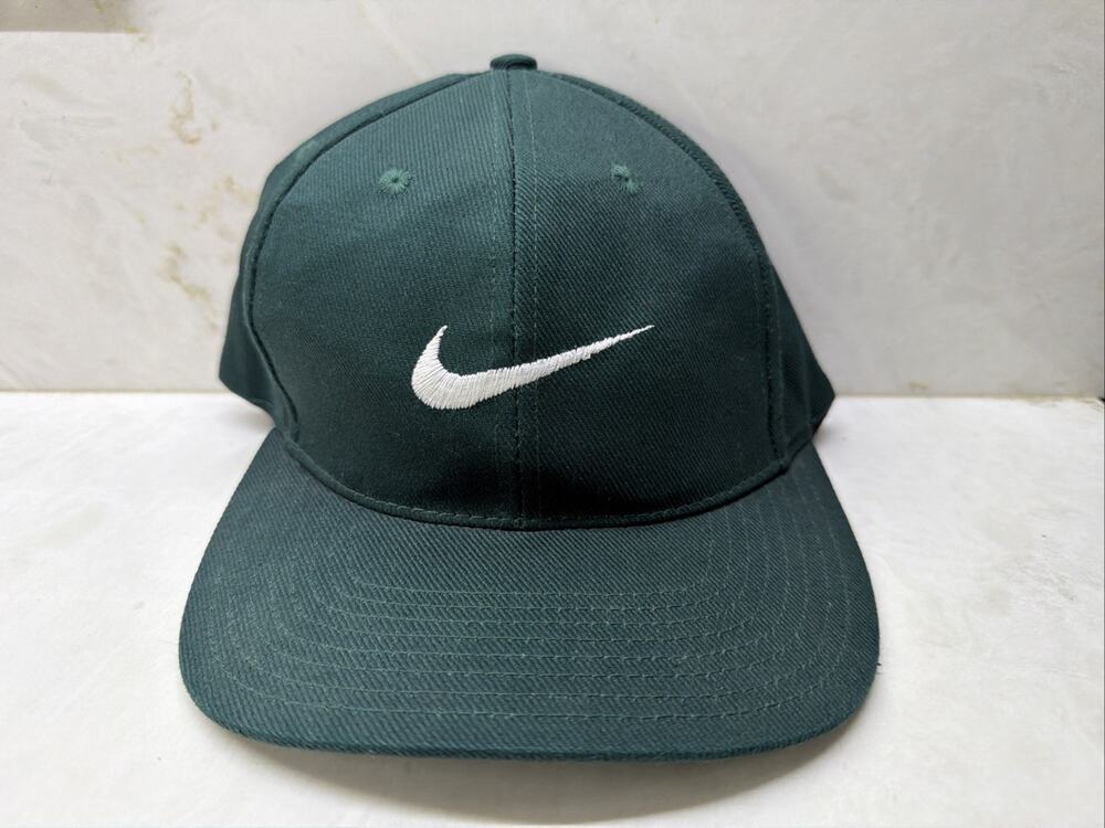 Vintage Nike Hat Cap Green Center Swoosh Snap Back White Tag F5-01-04-CCH #56323